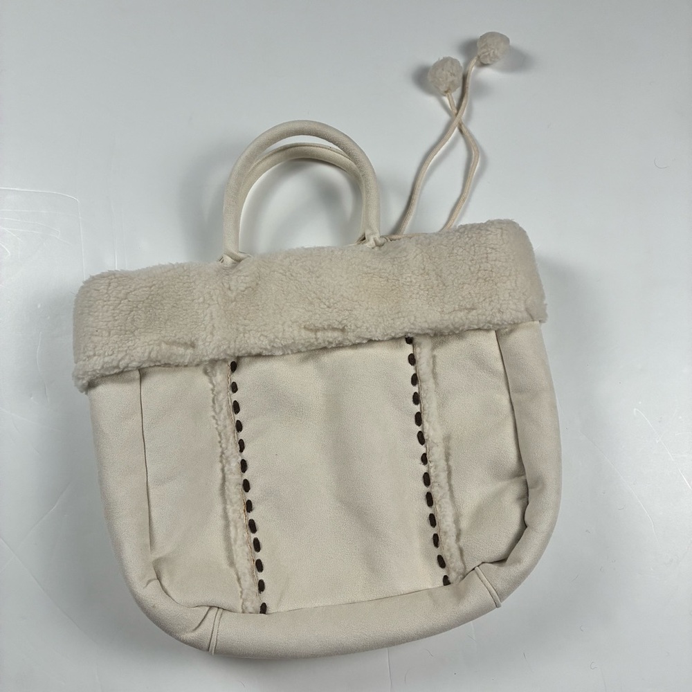 001 - VINTAGE 00s WOMENS GAP SHERPA FAUX SUEDE ARCTIC WINTER TOTE BAG